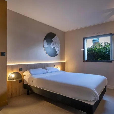 Centre Les Minimes Hotel
